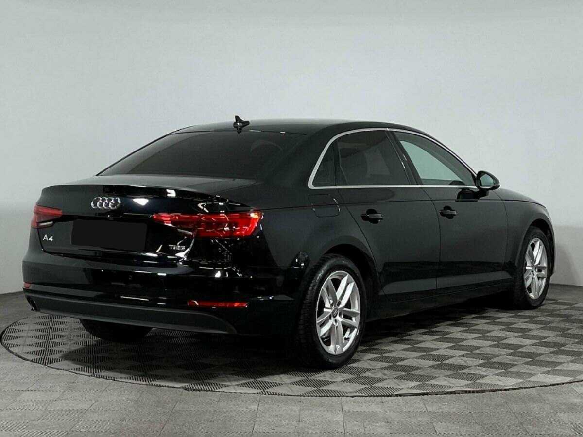 Audi A4 2017 года с пробегом. Фото: #3
