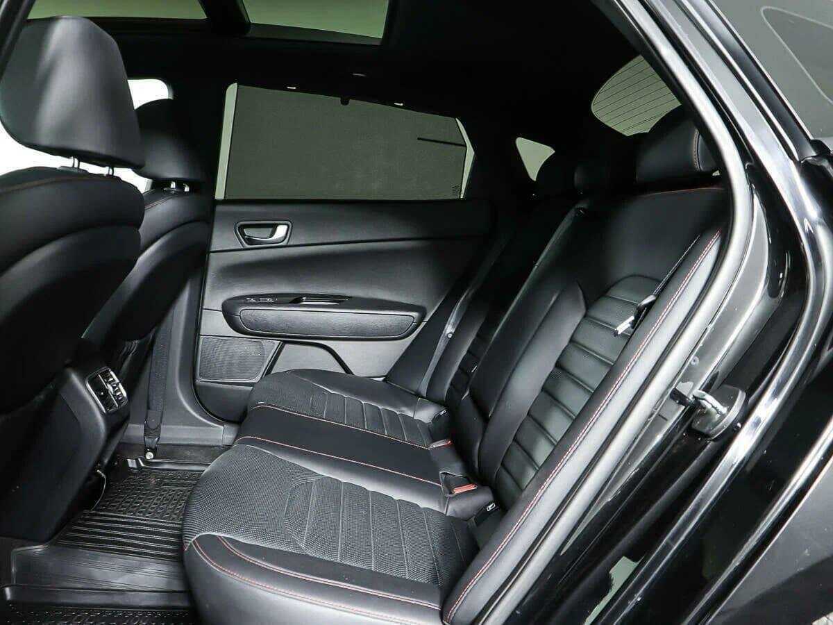 Kia Optima 2018 года с пробегом. Фото: #13