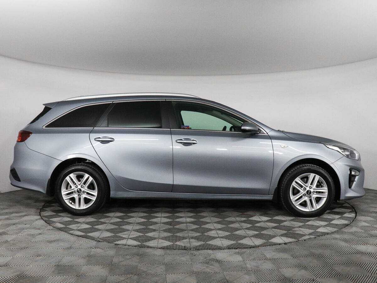 Kia Ceed 2021 года с пробегом. Фото: #3