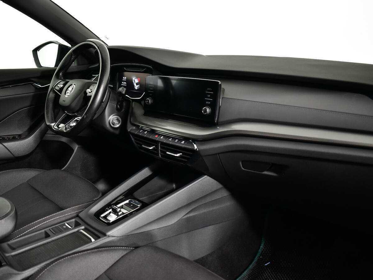 Skoda Octavia 2020 года с пробегом. Фото: #8