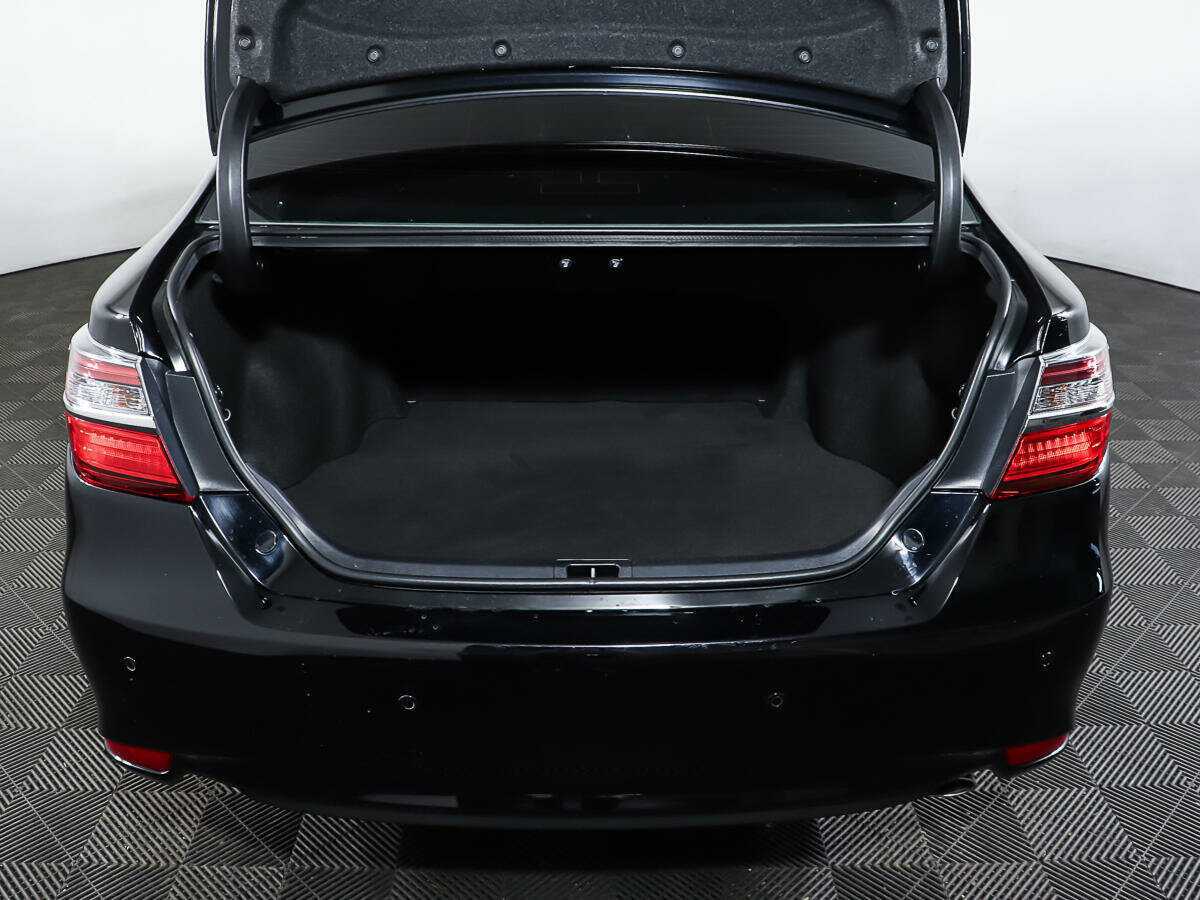 Toyota Camry 2017 года с пробегом. Фото: #8