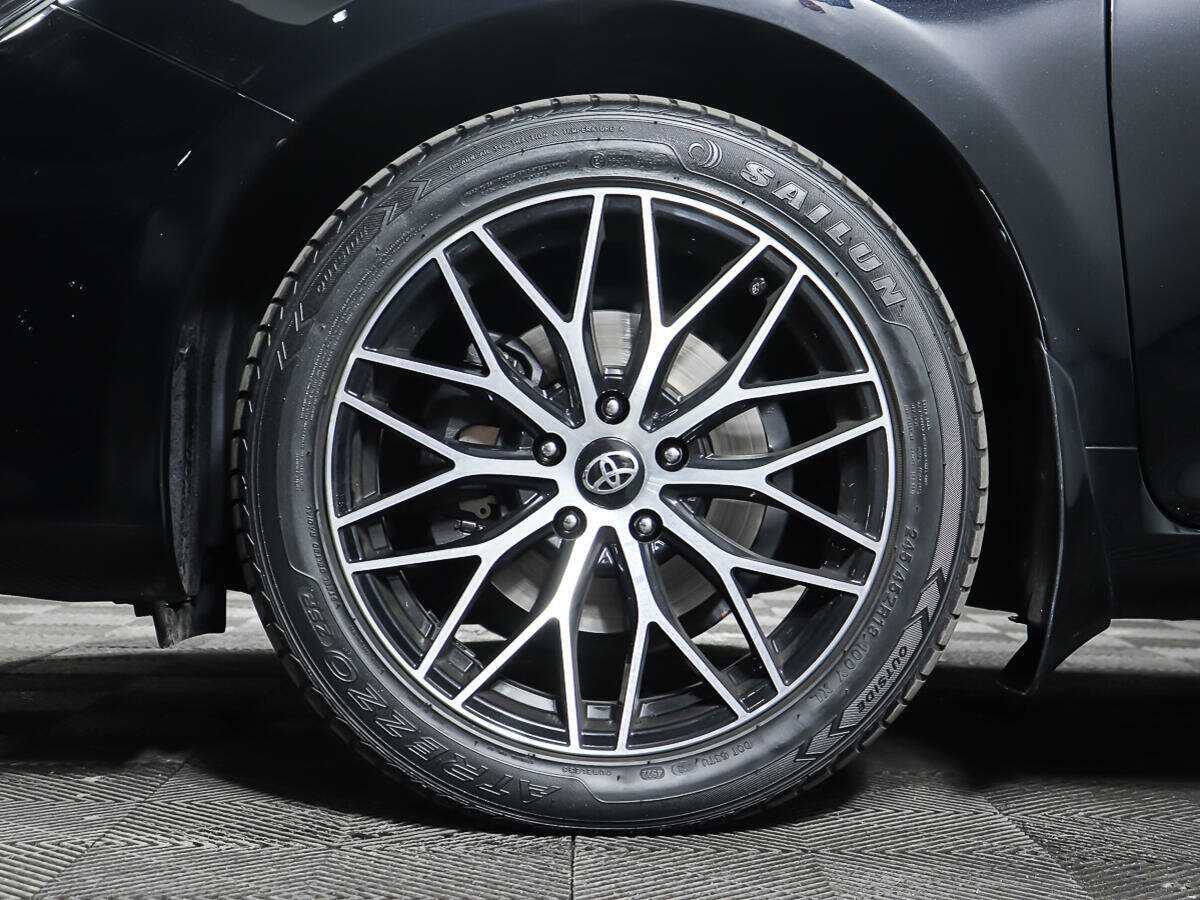 Toyota Camry 2017 года с пробегом. Фото: #21