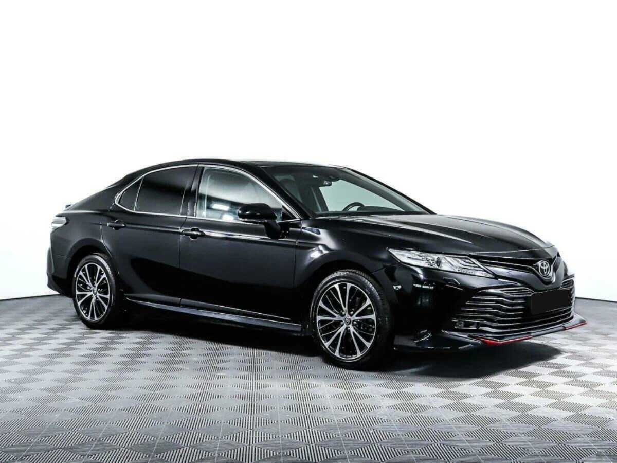 Toyota Camry 2020 года с пробегом. Фото: #2