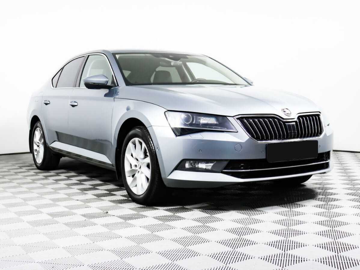 Skoda Superb 2017 года с пробегом. Фото: #2