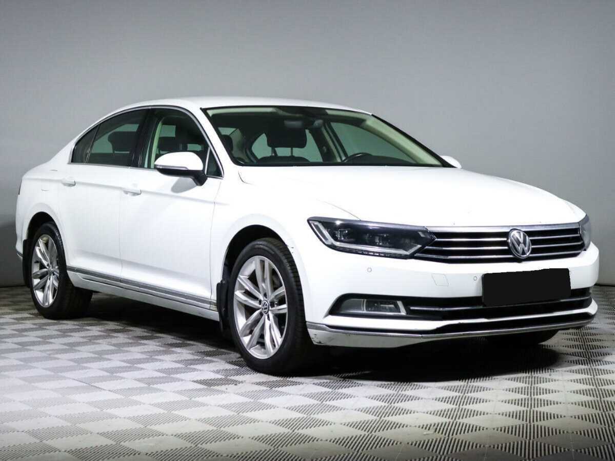 Volkswagen Passat 2016 года с пробегом. Фото: #2