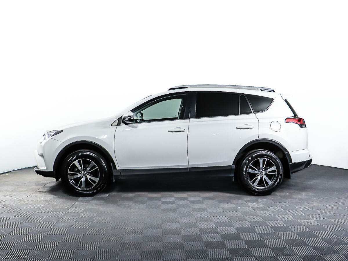 Toyota RAV4 2017 года с пробегом. Фото: #7