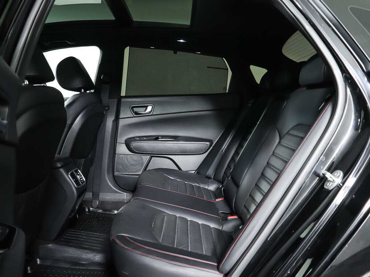 Kia Optima 2019 года с пробегом. Фото: #8