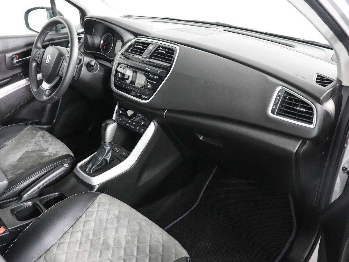 Suzuki SX4 2021 года с пробегом. Фото: #5