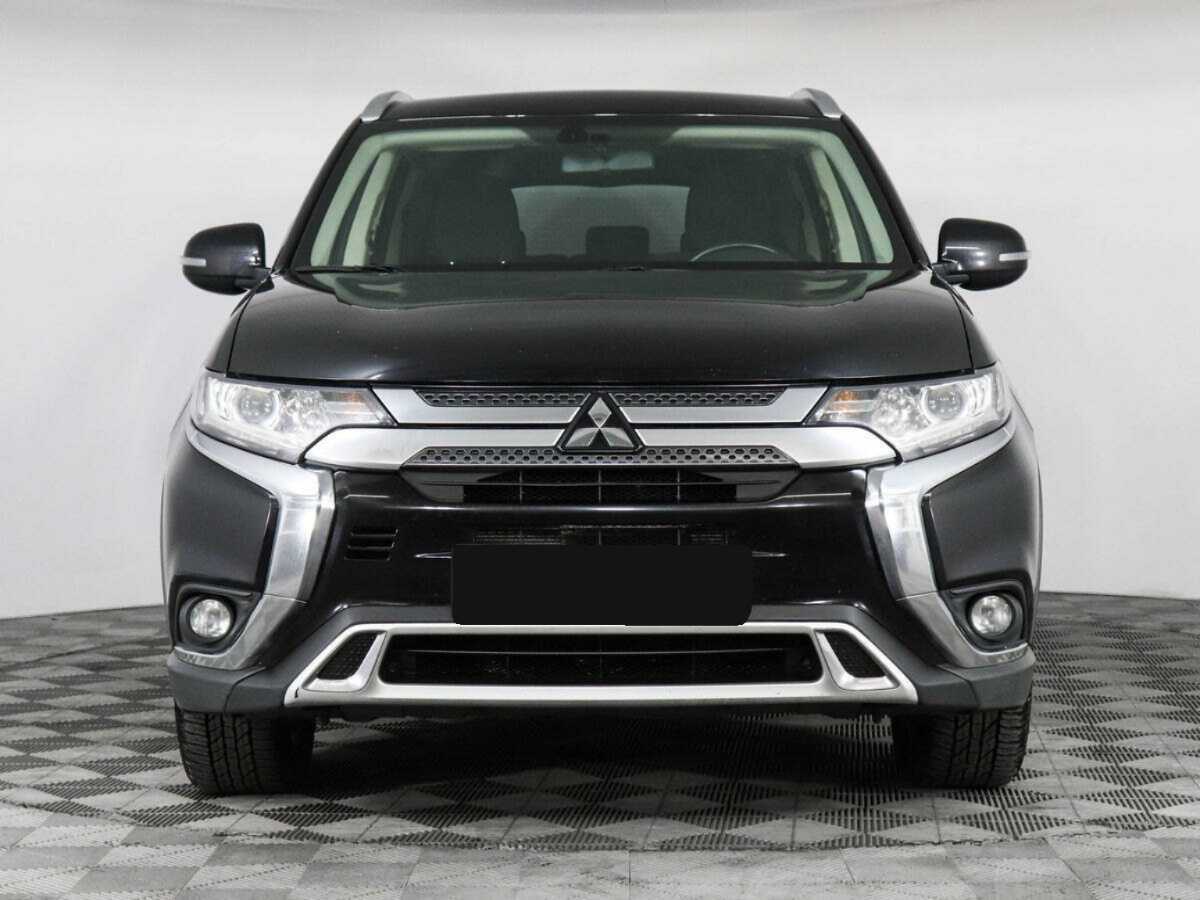 Mitsubishi Outlander 2019 года с пробегом. Фото: #1
