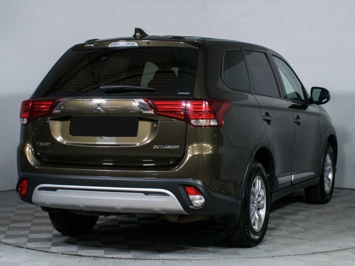 Mitsubishi Outlander 2019 года с пробегом. Фото: #4