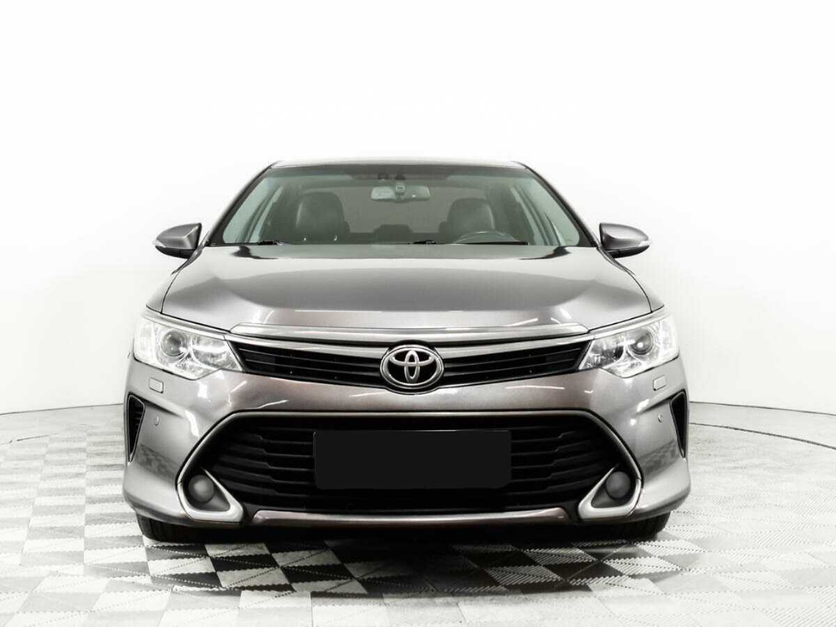 Toyota Camry 2016 года с пробегом. Фото: #1