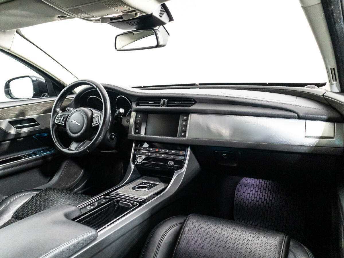 Jaguar XF 2016 года с пробегом. Фото: #8