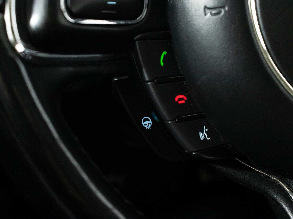 Jaguar XJ 2016 года с пробегом. Фото: #25