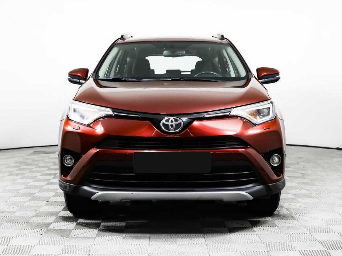 Toyota RAV4 2017 года с пробегом. Фото: #1