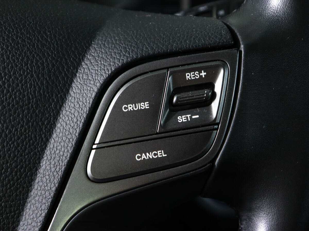 Hyundai Santa Fe 2016 года с пробегом. Фото: #19