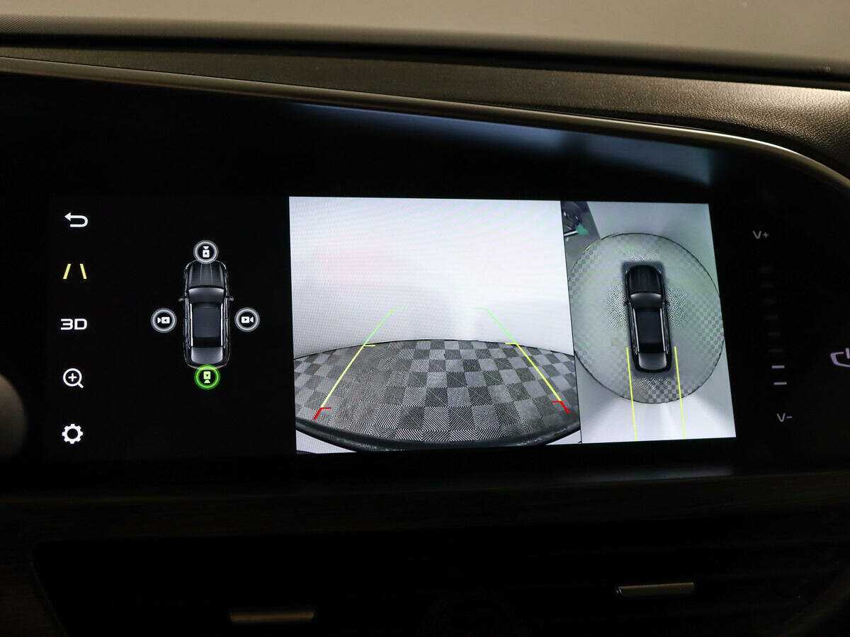 Geely Tugella 2022 года с пробегом. Фото: #12