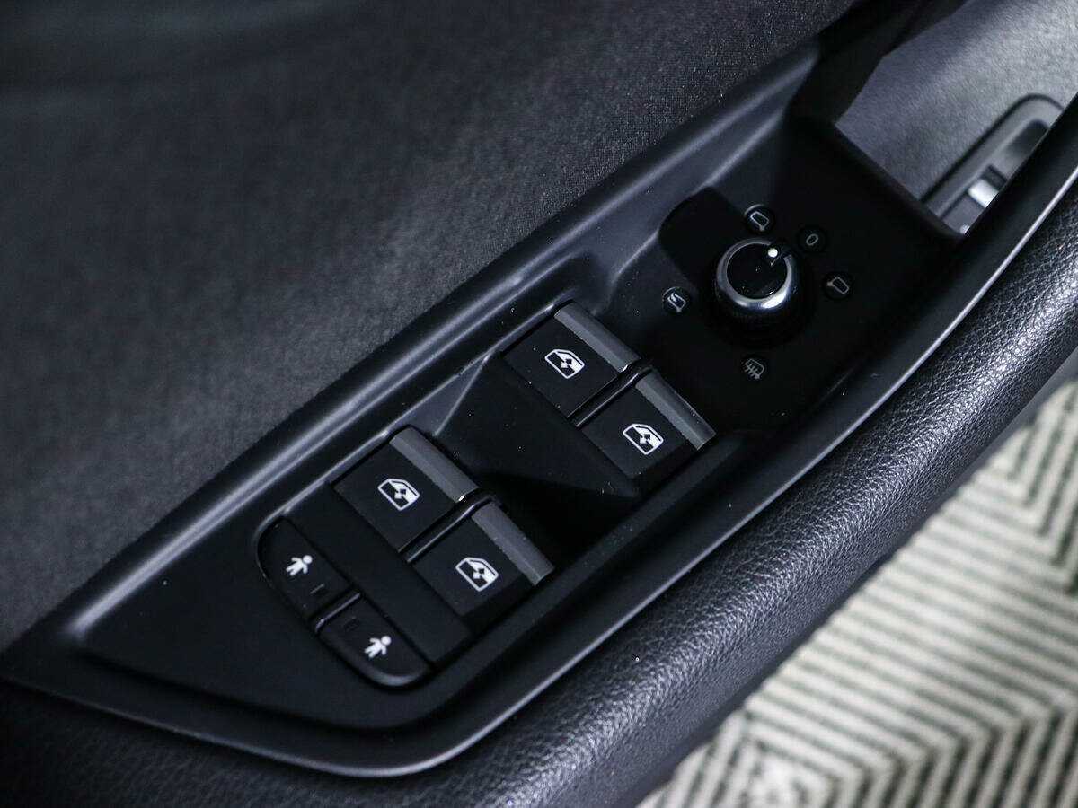 Audi A4 2016 года с пробегом. Фото: #13