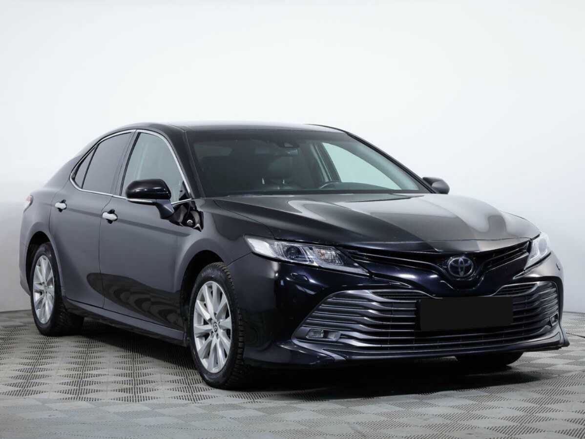 Toyota Camry 2020 года с пробегом. Фото: #1