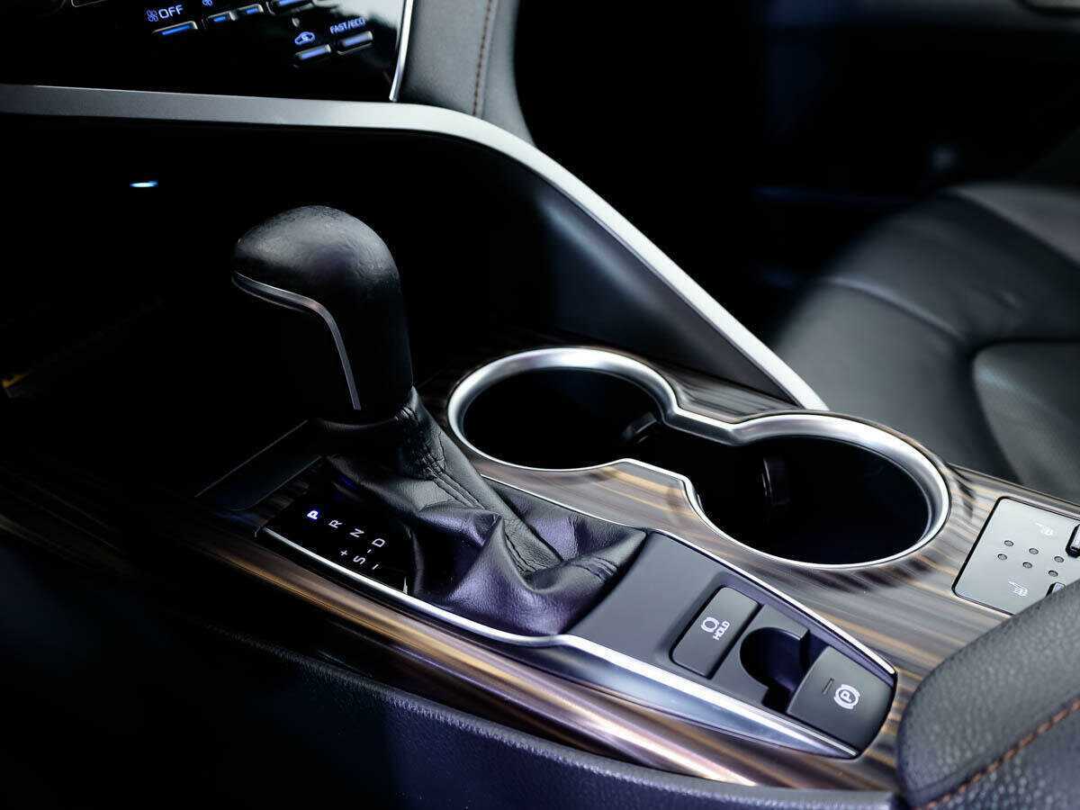 Toyota Camry 2020 года с пробегом. Фото: #13