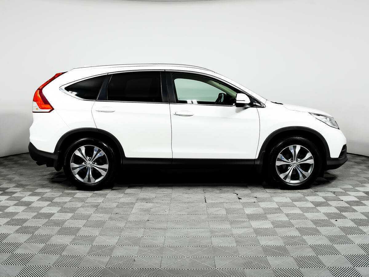 Honda CR-V 2014 года с пробегом. Фото: #3