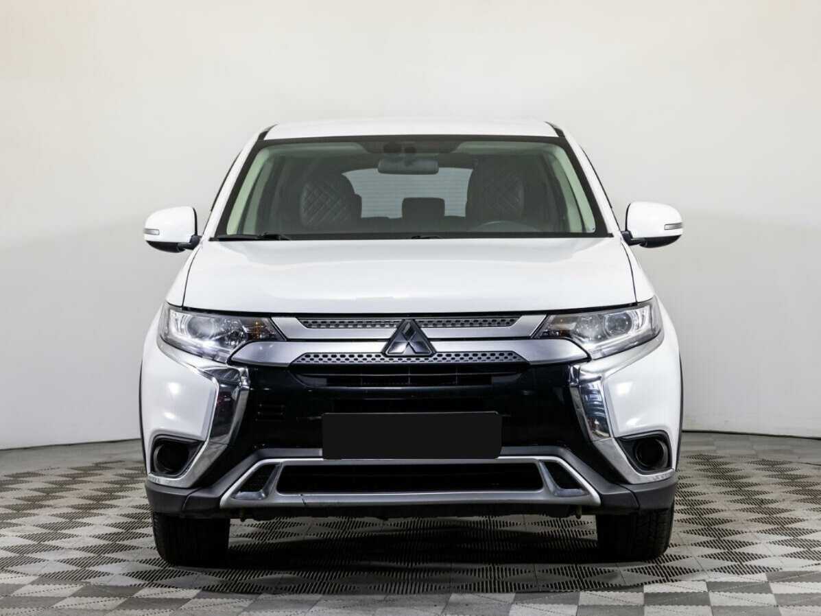 Mitsubishi Outlander 2020 года с пробегом. Фото: #1