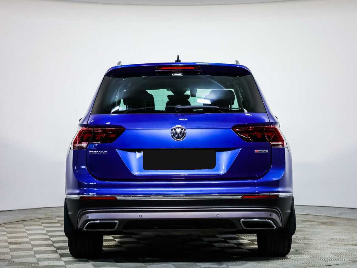 Volkswagen Tiguan 2018 года с пробегом. Фото: #4