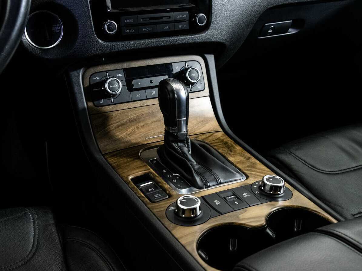 Volkswagen Touareg 2012 года с пробегом. Фото: #11
