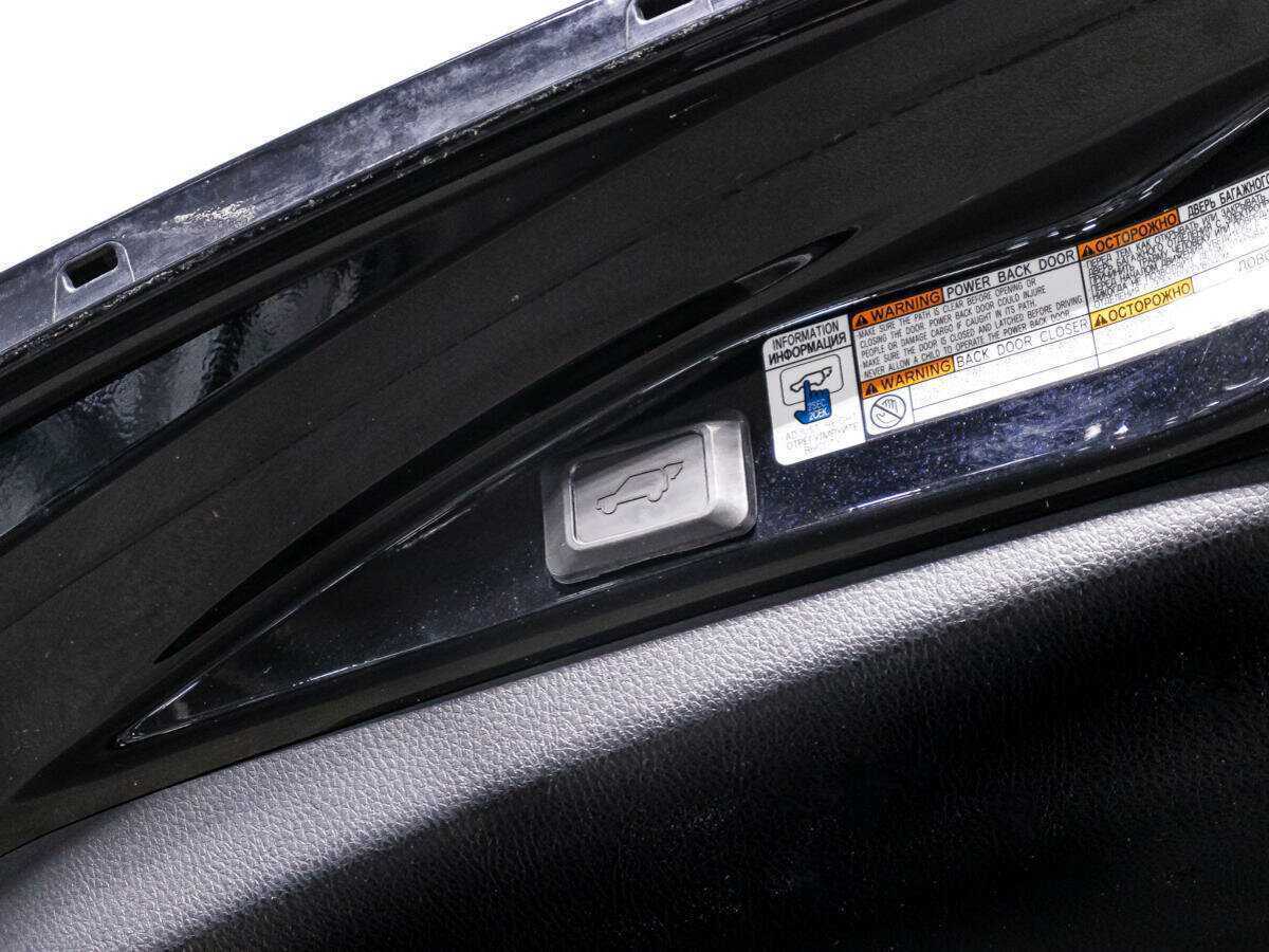 Toyota RAV4 2017 года с пробегом. Фото: #13