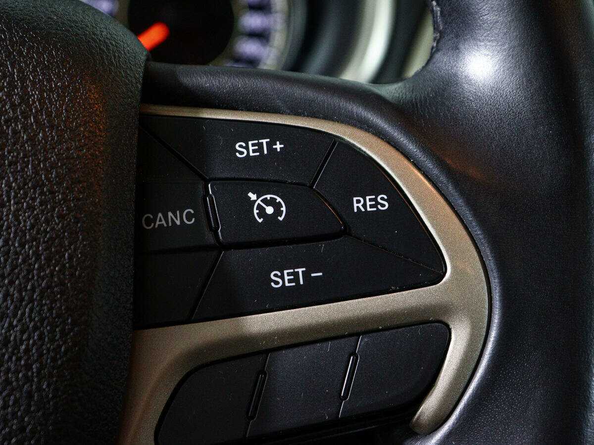 Jeep Cherokee 2014 года с пробегом. Фото: #16