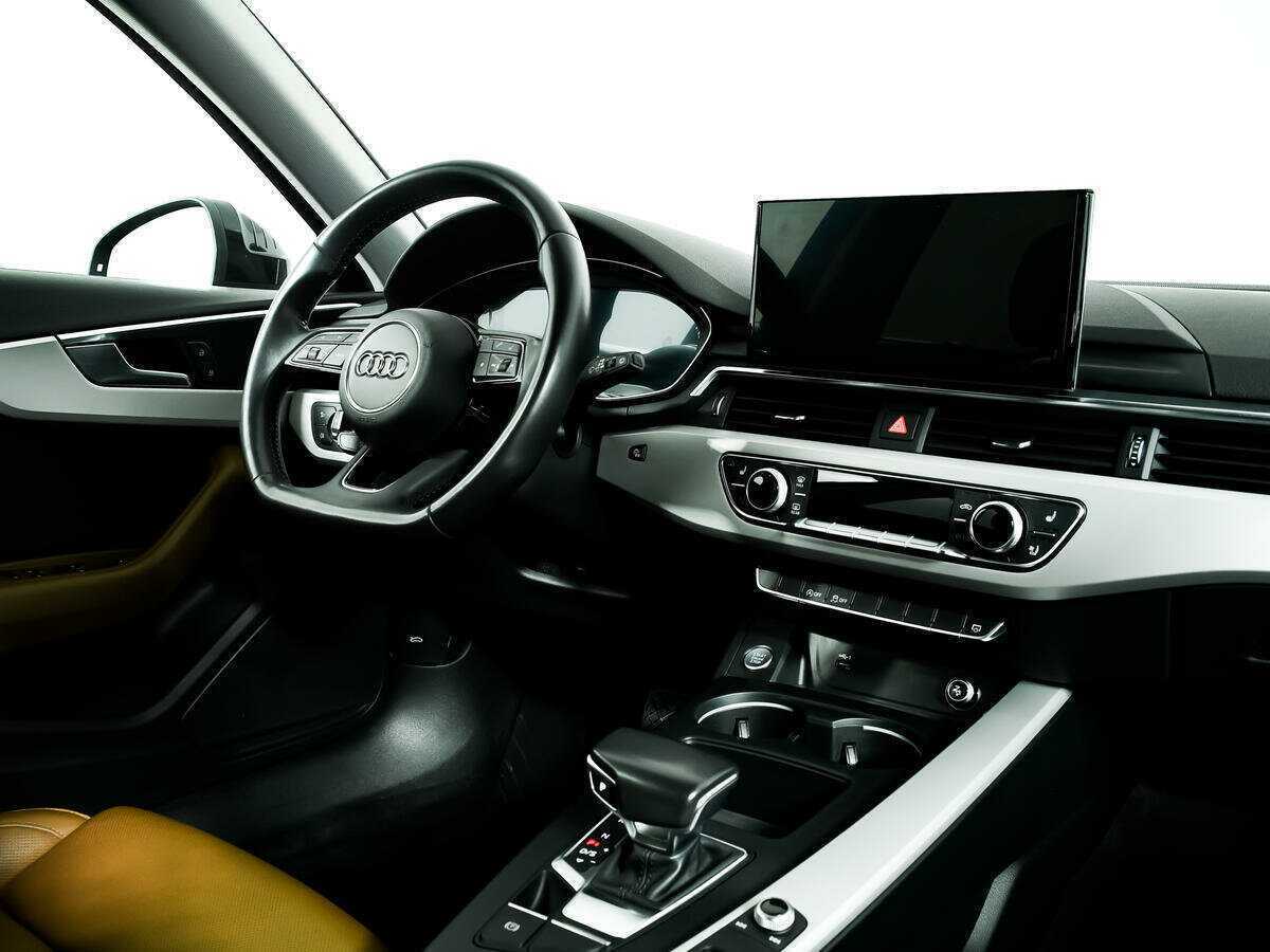 Audi A4 2019 года с пробегом. Фото: #8