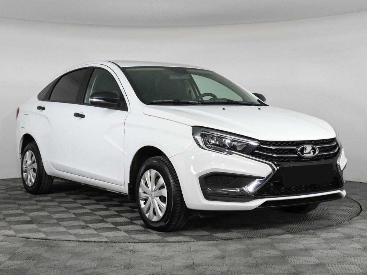 Lada (ВАЗ) Vesta 2024 года с пробегом. Фото: #2