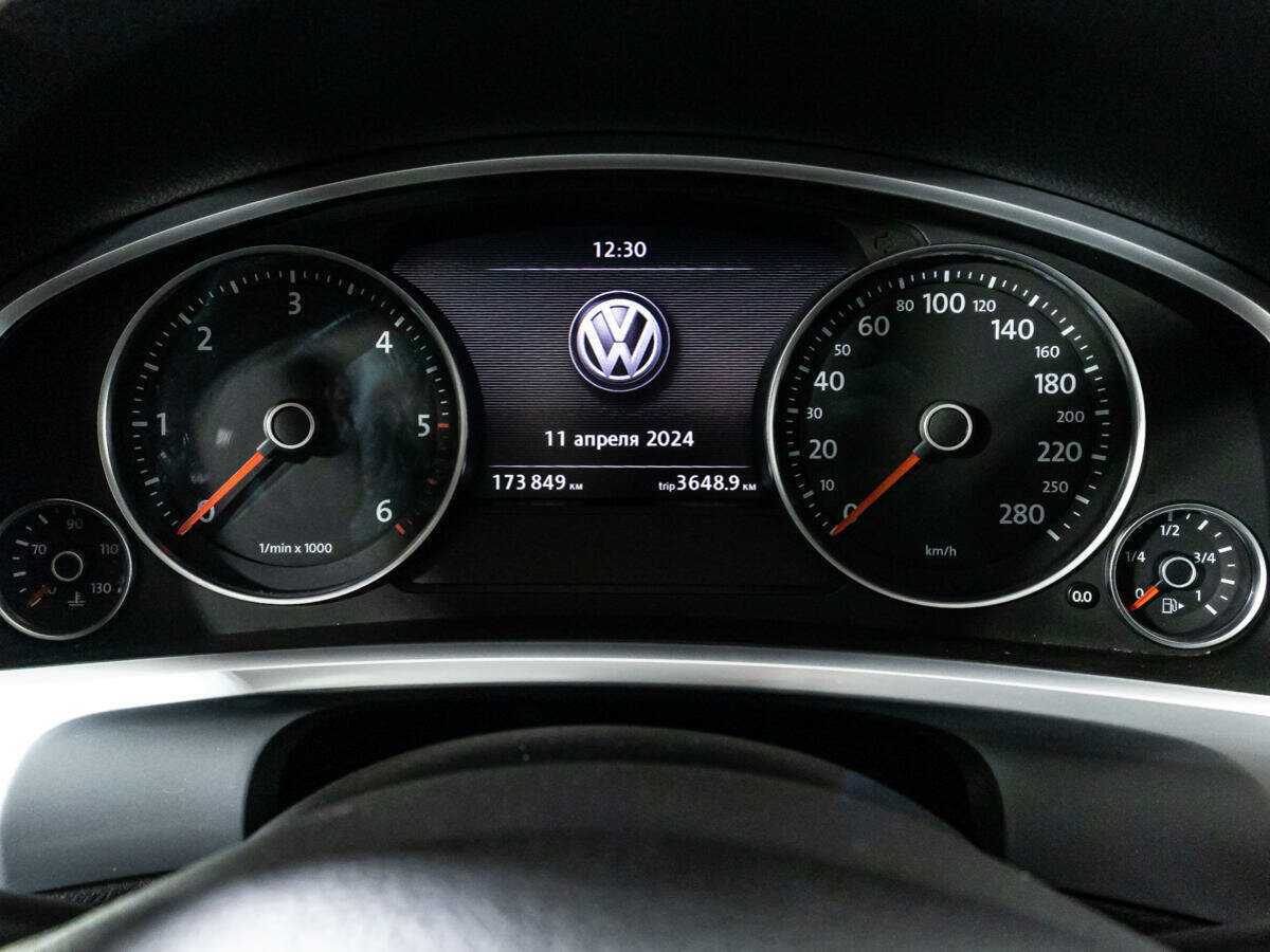 Volkswagen Touareg 2013 года с пробегом. Фото: #11