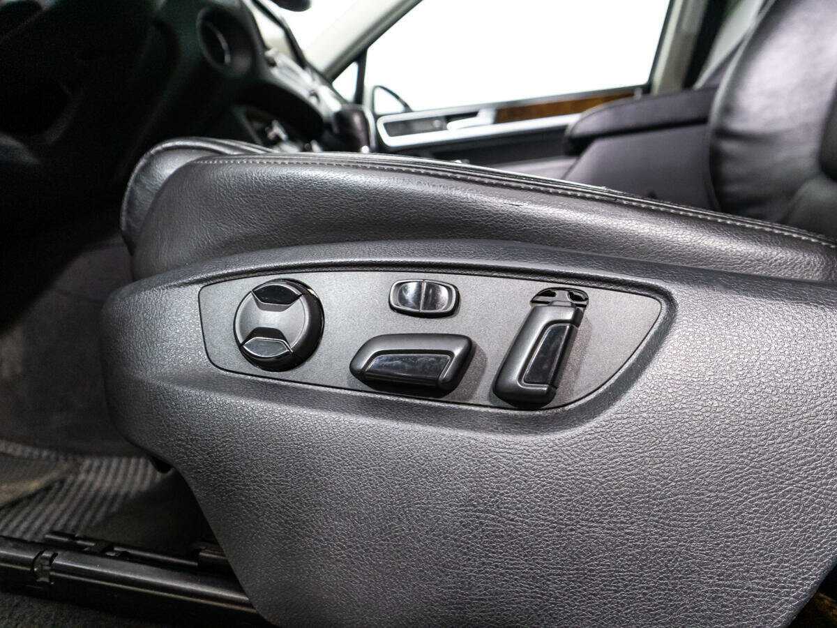 Volkswagen Touareg 2013 года с пробегом. Фото: #15
