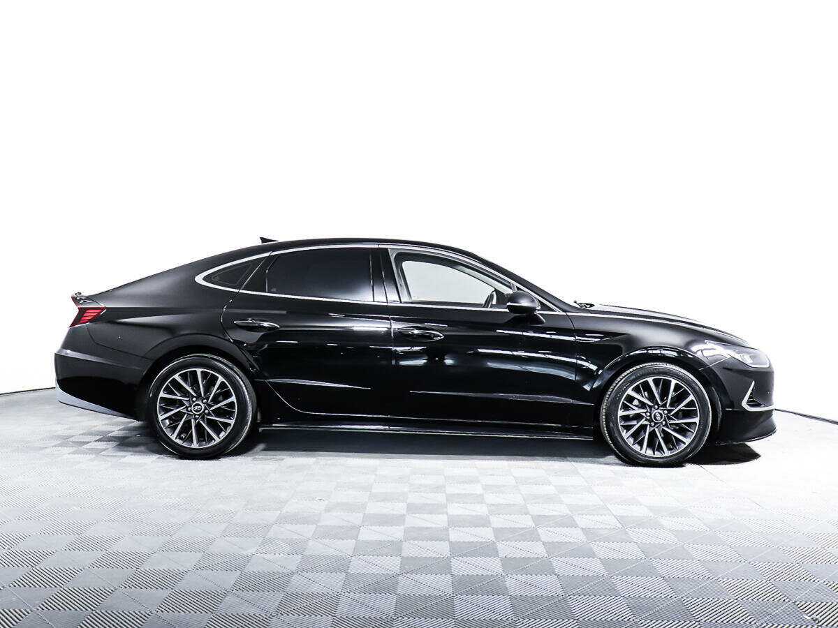 Hyundai Sonata 2019 года с пробегом. Фото: #3