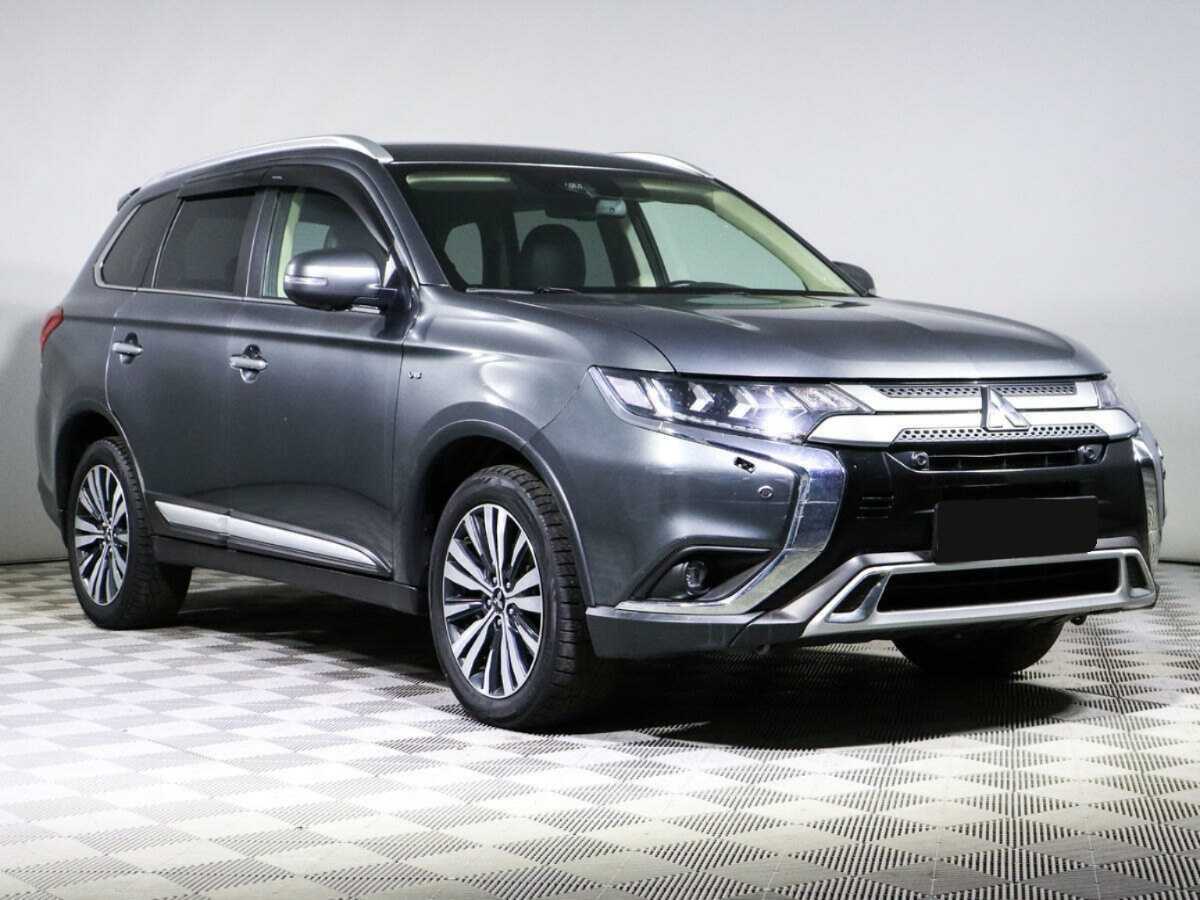 Mitsubishi Outlander 2020 года с пробегом. Фото: #2
