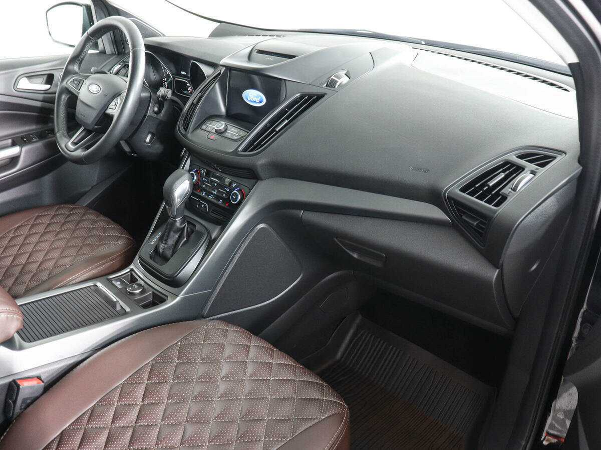 Ford Kuga 2019 года с пробегом. Фото: #9