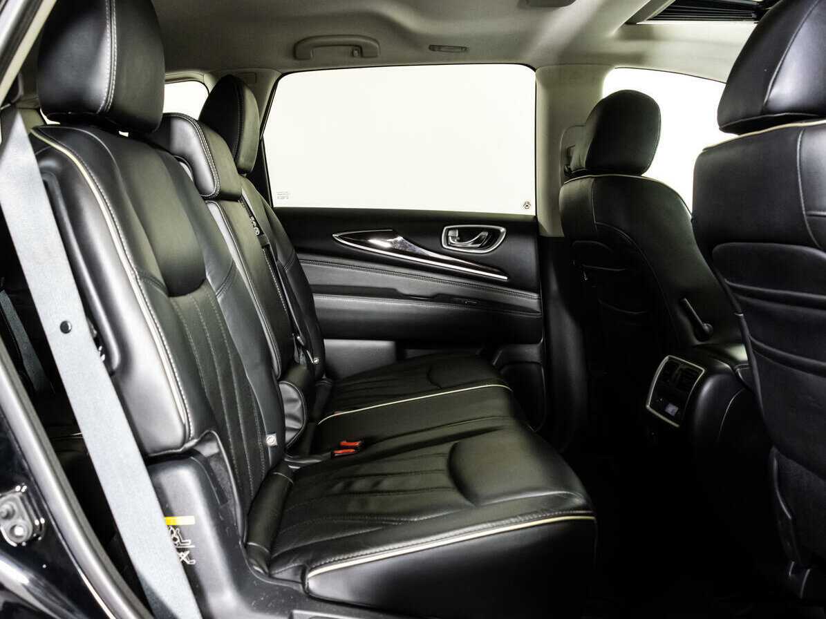 Infiniti QX60 2017 года с пробегом. Фото: #21