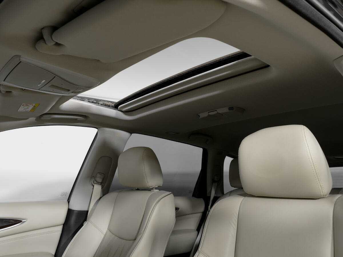 Infiniti QX60 2016 года с пробегом. Фото: #15