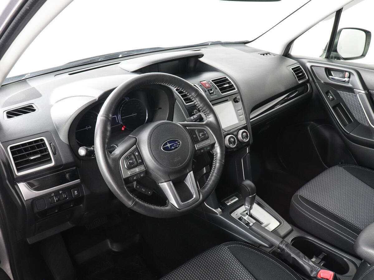 Subaru Forester 2018 года с пробегом. Фото: #8