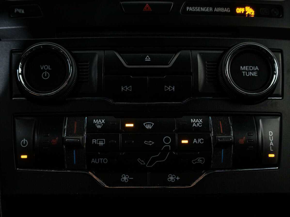 Ford Explorer 2016 года с пробегом. Фото: #12