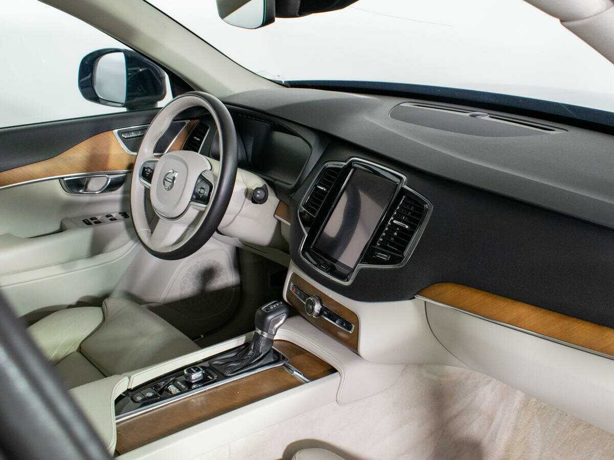 Volvo XC90 2015 года с пробегом. Фото: #8