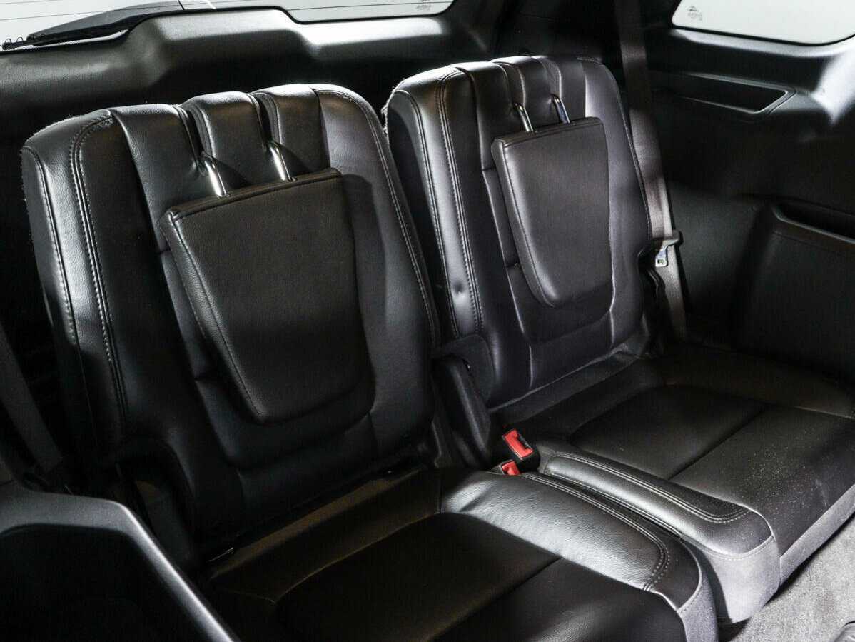 Ford Explorer 2013 года с пробегом. Фото: #13