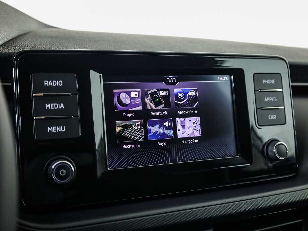 Б/У Шкода Рапид 2021 года. Фото: #11