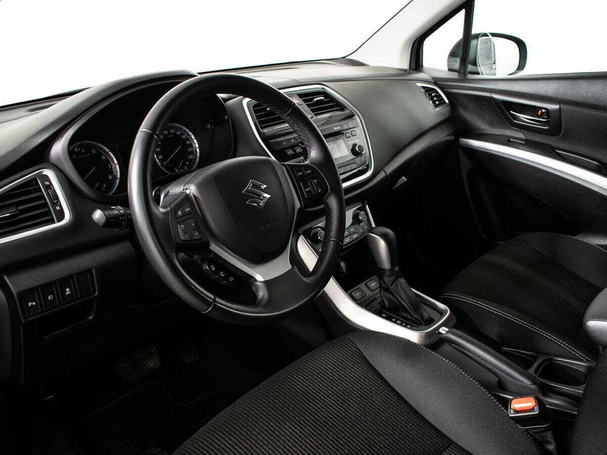 Suzuki SX4 2020 года с пробегом. Фото: #12