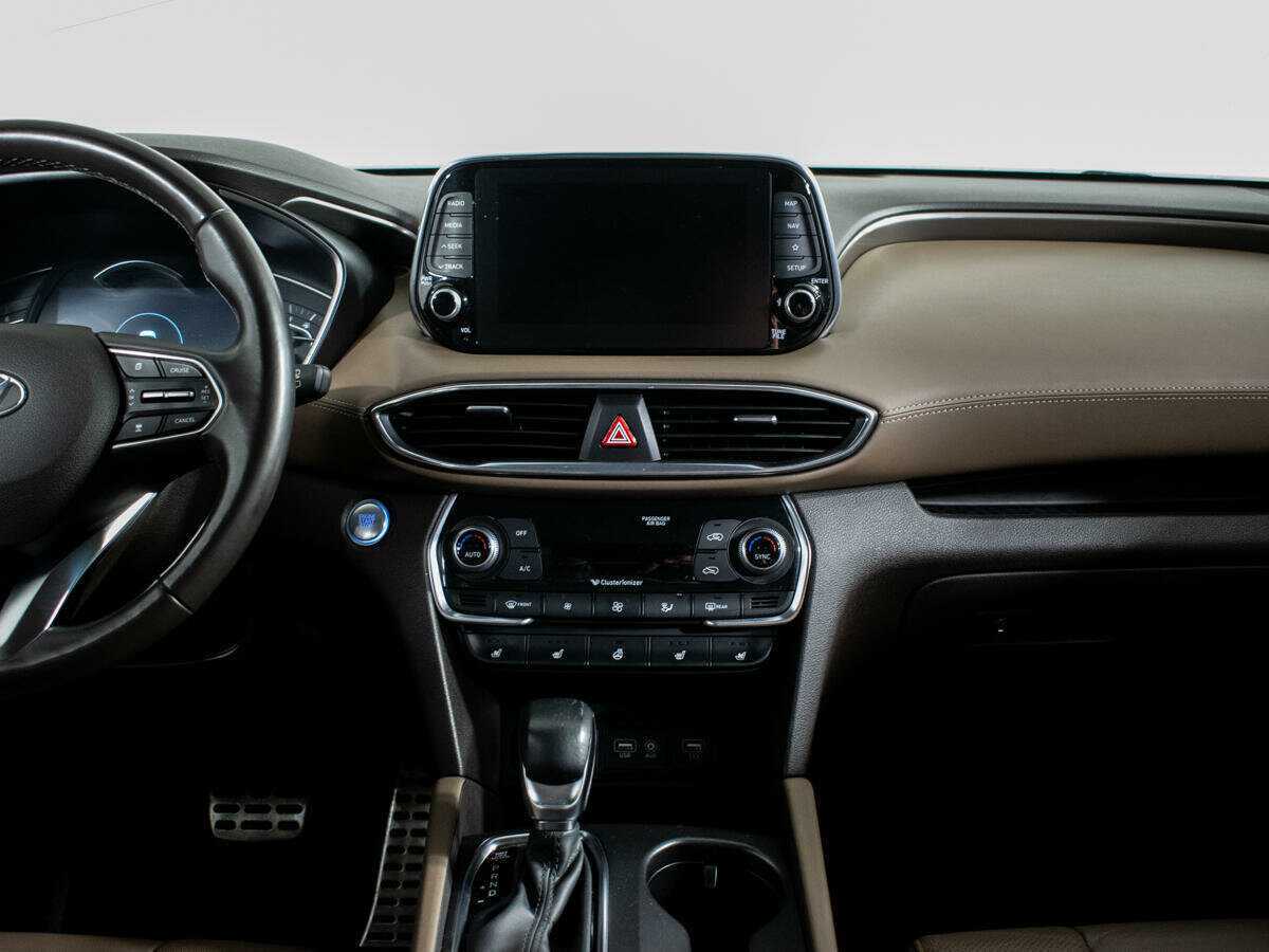 Hyundai Santa Fe 2018 года с пробегом. Фото: #10