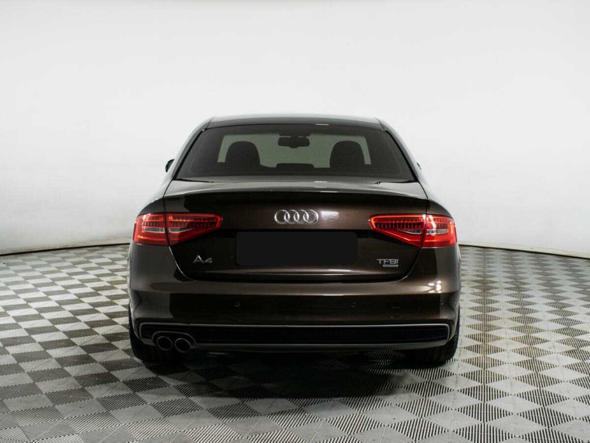 Audi A4 2014 года с пробегом. Фото: #4