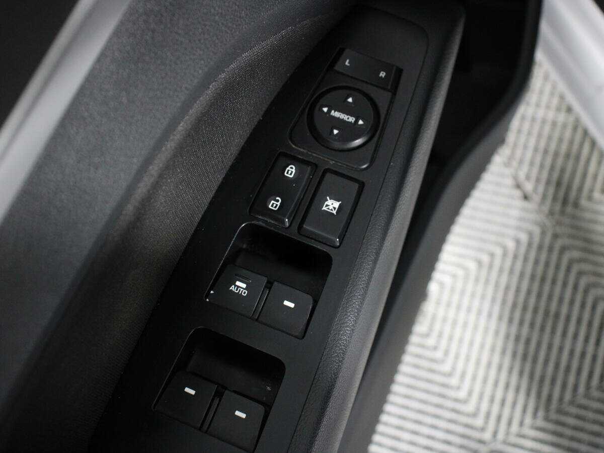 Б/У Хендай Елантра 2020 года. Фото: #11