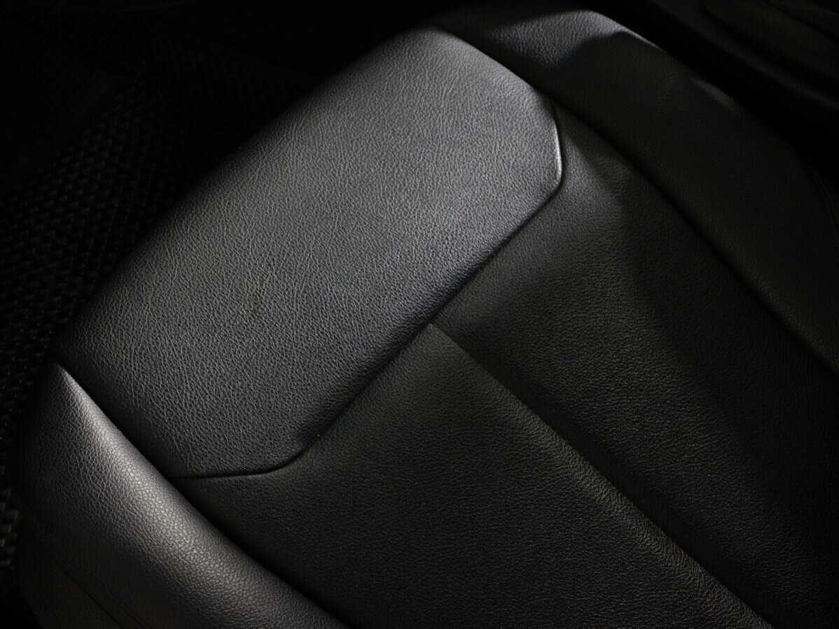 BMW 3 серии 2013 года с пробегом. Фото: #12