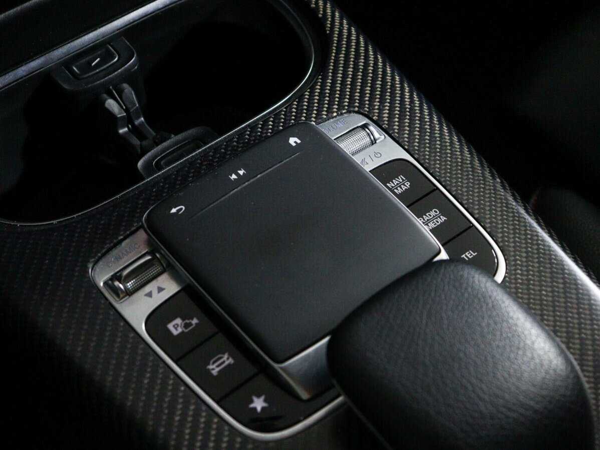 Mercedes-Benz A-Класс 2019 года с пробегом. Фото: #19