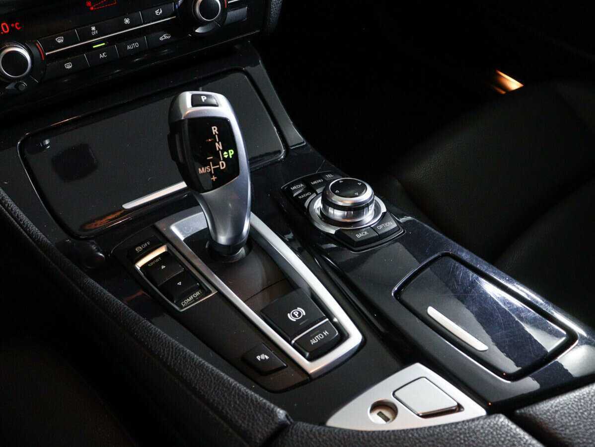 BMW 5 серии 2016 года с пробегом. Фото: #12